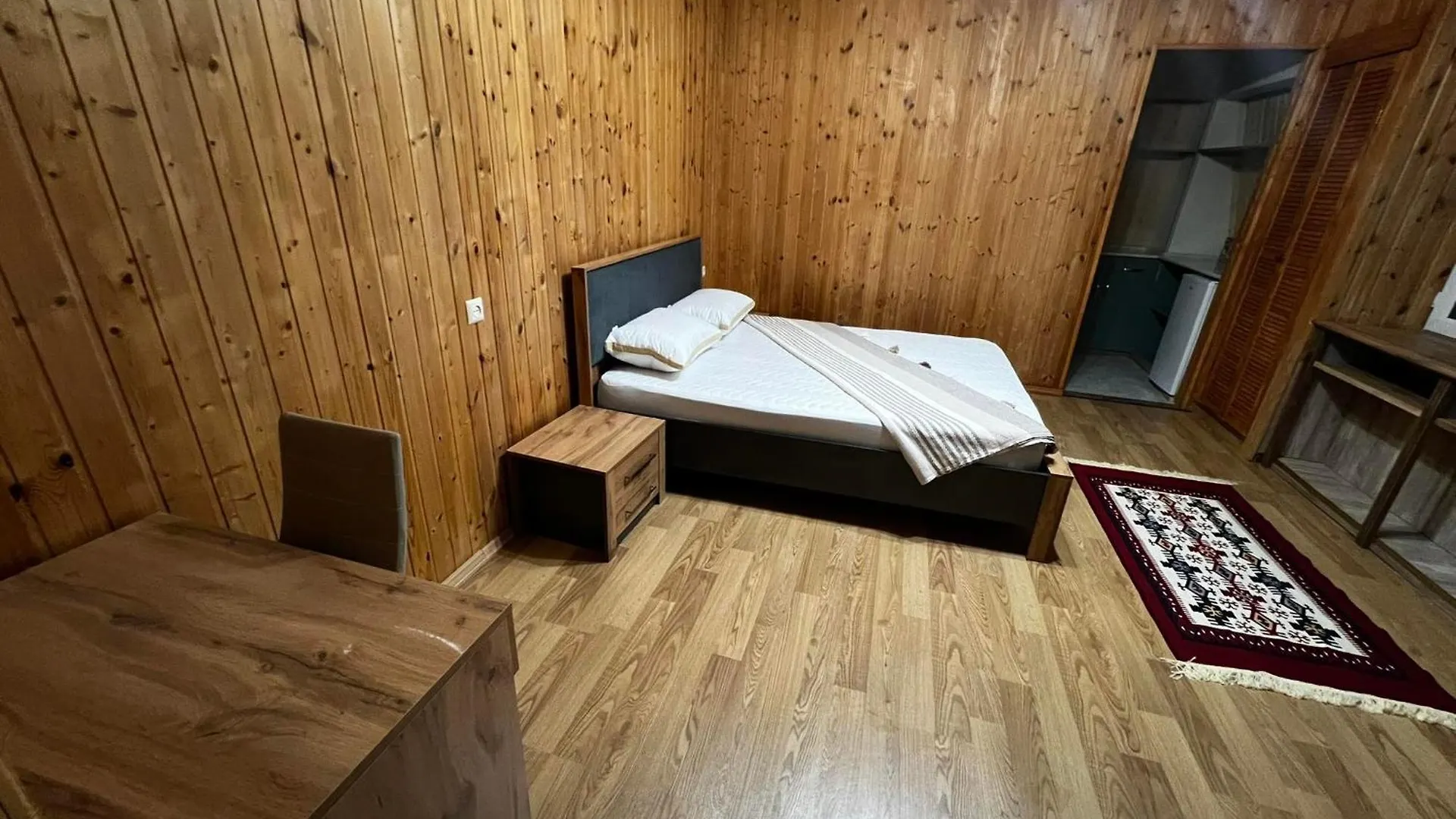 Guest House Leon Μπατούμι Γεωργία